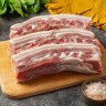 Грудинка свиная на шкуре и кости