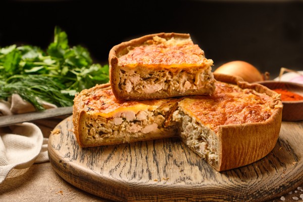 Киш с Курицей и Грибами